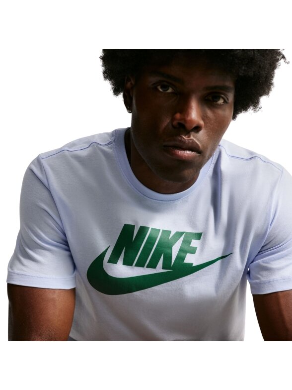 Nike Sportswear vyriški marškinėliai mėlyni AR5004 409 2 Nike Sportswear vyriški marškinėliai mėlyni AR5004 409 2