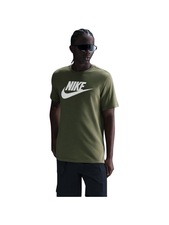 Nike Sportswear vyriški marškinėliai alyvuogių spalvos AR5004 222