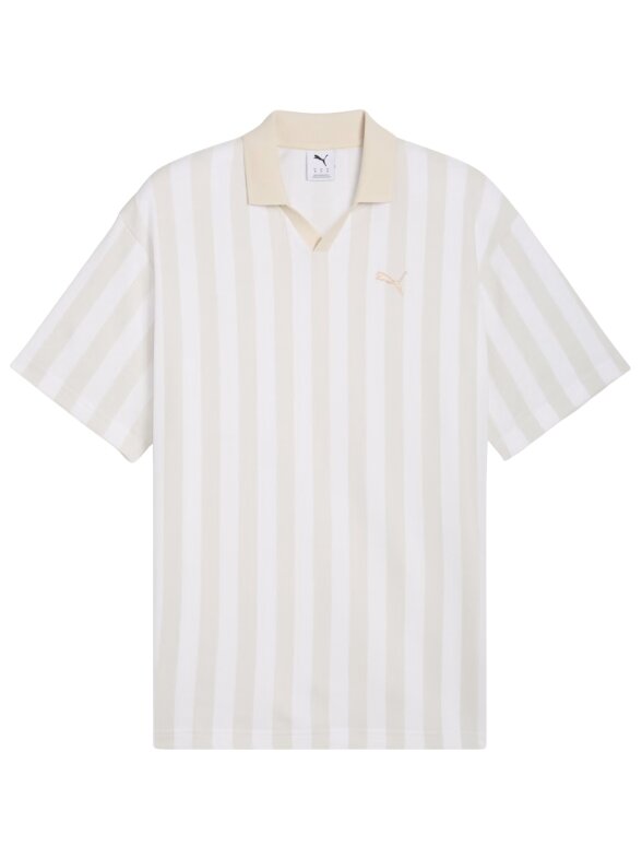 Puma Class Relaxed Pinnacle Polo vyriški marškinėliai balti ir smėlio spalvos 692069 02 Puma Class Relaxed Pinnacle Polo vyriški marškinėliai balti ir smėlio spalvos 692069 02
