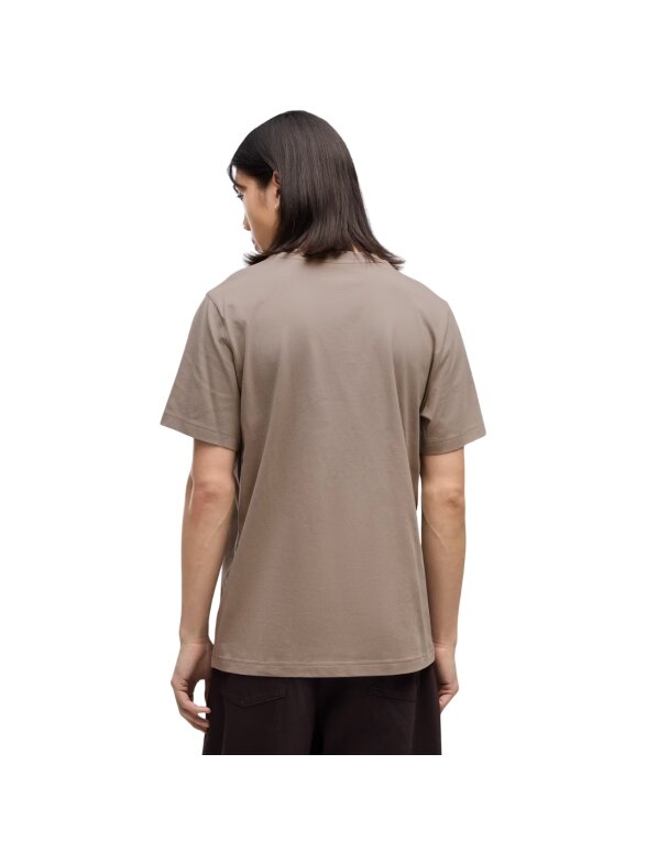 Puma Wardrobe Ess Tee vyriški marškinėliai, tamsiai smėlio spalvos 629644 81 3 Puma Wardrobe Ess Tee vyriški marškinėliai, tamsiai smėlio spalvos 629644 81 3