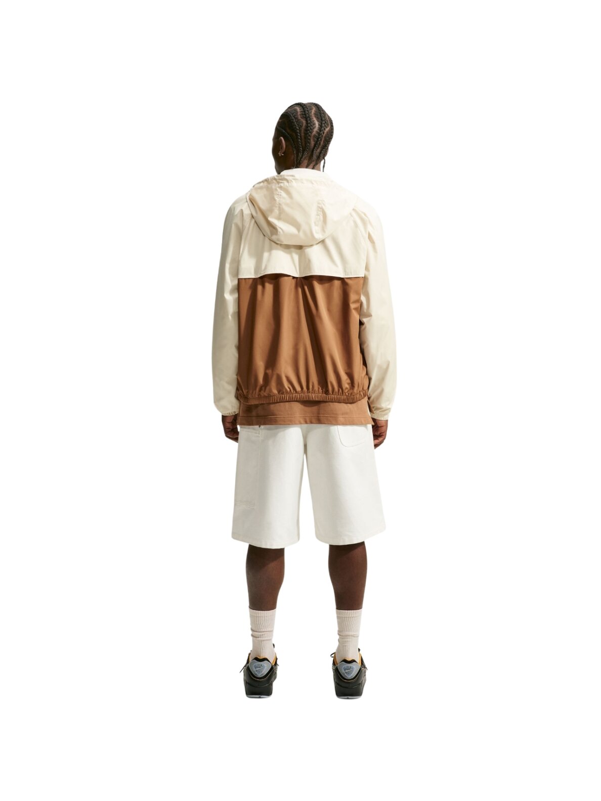 Nike Windrunner vyriška striukė smėlio ir rudos spalvos HV8369 230 6 Nike Windrunner vyriška striukė smėlio ir rudos spalvos HV8369 230 6