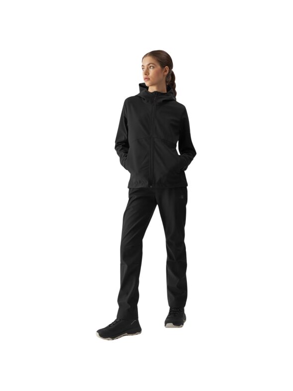 Moteriška softshell striukė 4F F285 giliai juoda 4FWAW24TSOFF285 20S 3 Moteriška softshell striukė 4F F285 giliai juoda 4FWAW24TSOFF285 20S 3