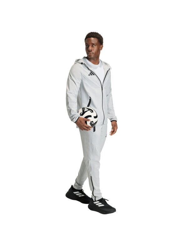 adidas Tiro 26 Travel Windbreaker vyriška striukė šviesiai pilka KD3336 5 adidas Tiro 26 Travel Windbreaker vyriška striukė šviesiai pilka KD3336 5