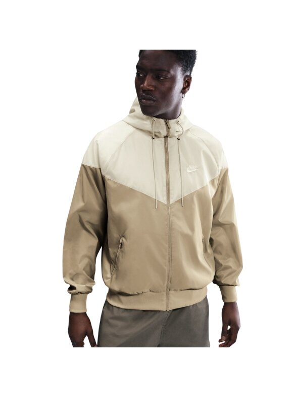 Nike Sportswear Windrunner vyriška striukė, smėlio spalvos, DA0001 297 2 Nike Sportswear Windrunner vyriška striukė, smėlio spalvos, DA0001 297 2