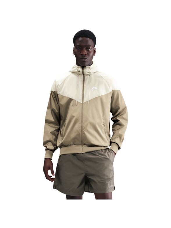 Nike Sportswear Windrunner vyriška striukė, smėlio spalvos, DA0001 297 Nike Sportswear Windrunner vyriška striukė, smėlio spalvos, DA0001 297