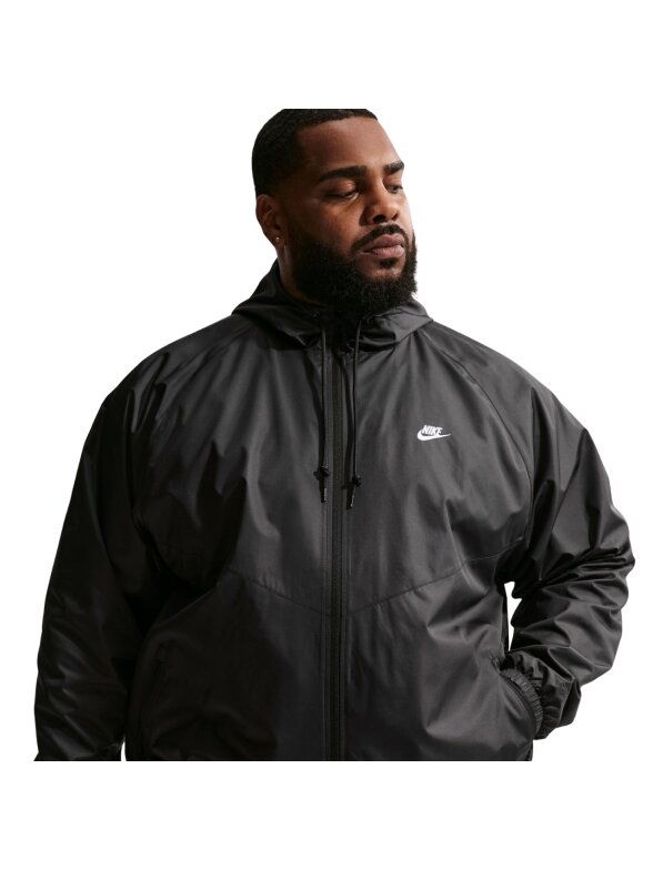 Nike Windrunner vyriška striukė juoda HV8369 010 4