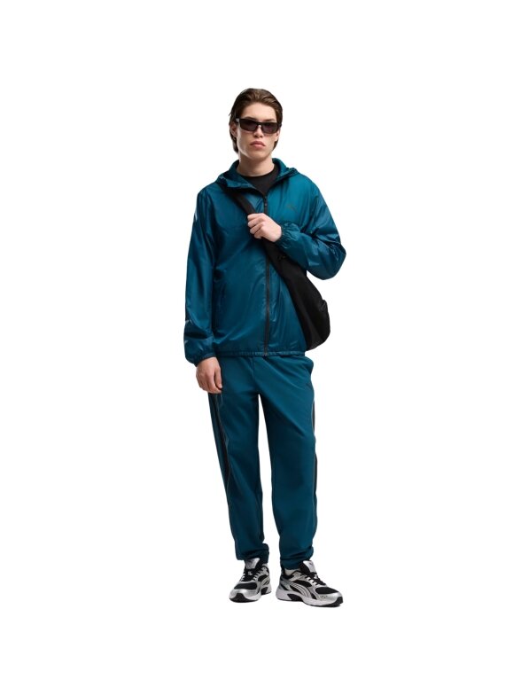 Puma vyriška striukė Ess Regular Windbreaker, juoda 684625 36 4 Puma vyriška striukė Ess Regular Windbreaker, juoda 684625 36 4