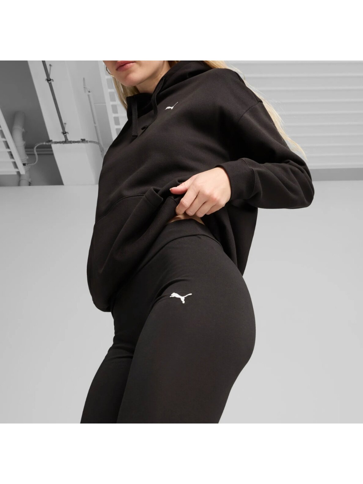Puma Ess moterims juodos leginės 682424 01 4 Puma Ess moterims juodos leginės 682424 01 4