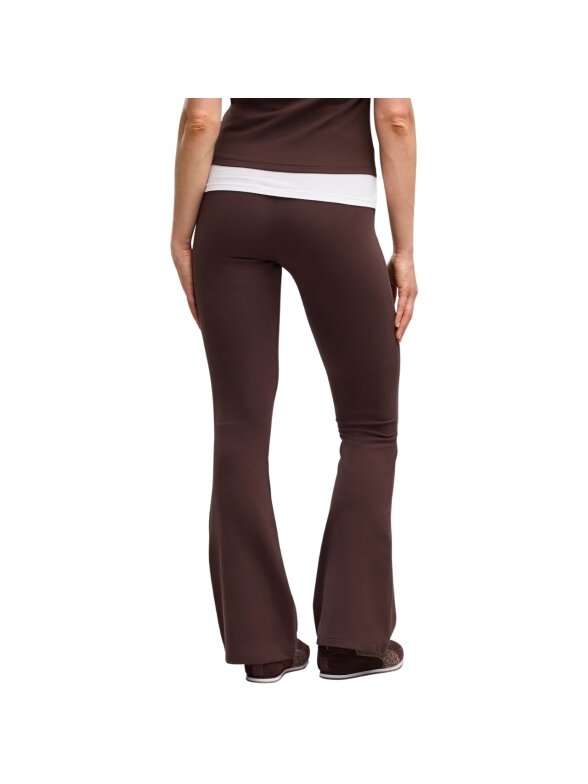 Puma moteriškos tamprės Ess High-Waist Flared, rudos 631542 33 3 Puma moteriškos tamprės Ess High-Waist Flared, rudos 631542 33 3