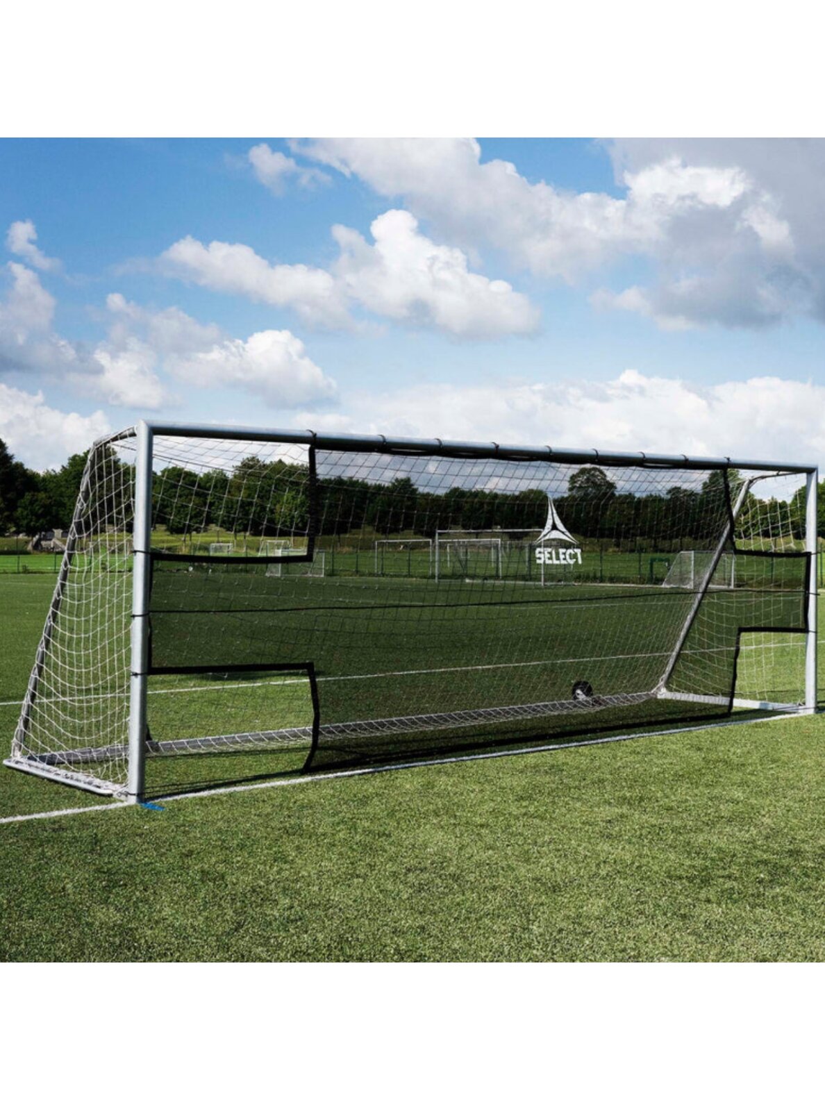Select futbolo vartų kilimėlis taiklumo treniruotėms 7,32 x 2,44 m S2102 2 Select futbolo vartų kilimėlis taiklumo treniruotėms 7,32 x 2,44 m S2102 2