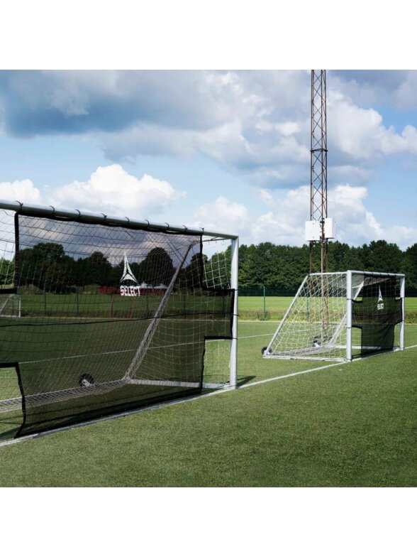Select futbolo vartų kilimėlis taiklumo treniruotėms 7,32 x 2,44 m S2102 3 Select futbolo vartų kilimėlis taiklumo treniruotėms 7,32 x 2,44 m S2102 3