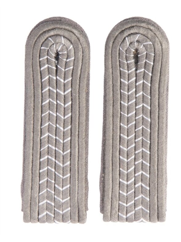 Mil-Tec Rytų Vokietijos armija Dull antpečiai Fähnrich 19415520 Mil-Tec Rytų Vokietijos armija Dull antpečiai Fähnrich 19415520
