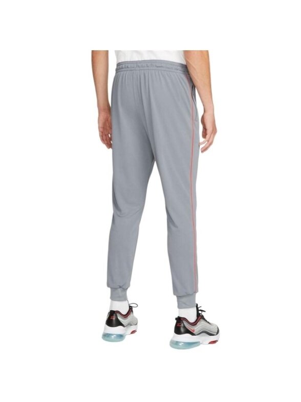 Nike Df Fc Liber Pant KPZ vyriškos kelnės, pilkos DH9666 065 1 Nike Df Fc Liber Pant KPZ vyriškos kelnės, pilkos DH9666 065 1