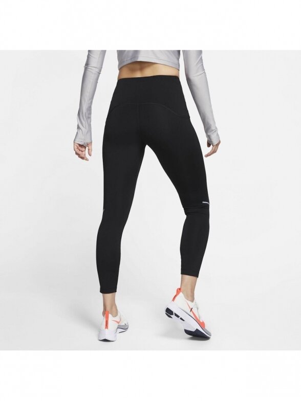 Nike leginsai moterims CJ7633-010 juodi 1