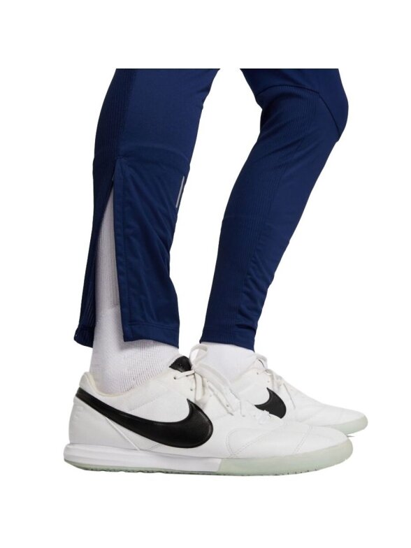 Nike Therma-Fit Strike Pant Kwpz Winter Warrior vyriškos kelnės, tamsiai mėlynos DC9159 492 4