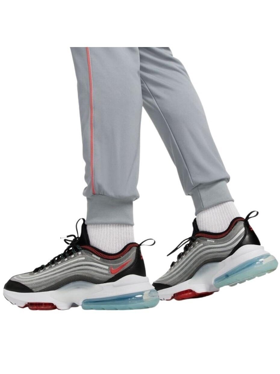 Nike Df Fc Liber Pant KPZ vyriškos kelnės, pilkos DH9666 065 5 Nike Df Fc Liber Pant KPZ vyriškos kelnės, pilkos DH9666 065 5