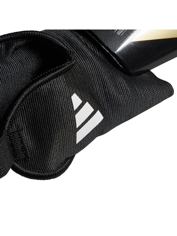 Adidas Tiro Match Club futbolo blauzdos apsaugos juodos spalvos IP3997 2 Adidas Tiro Match Club futbolo blauzdos apsaugos juodos spalvos IP3997 2