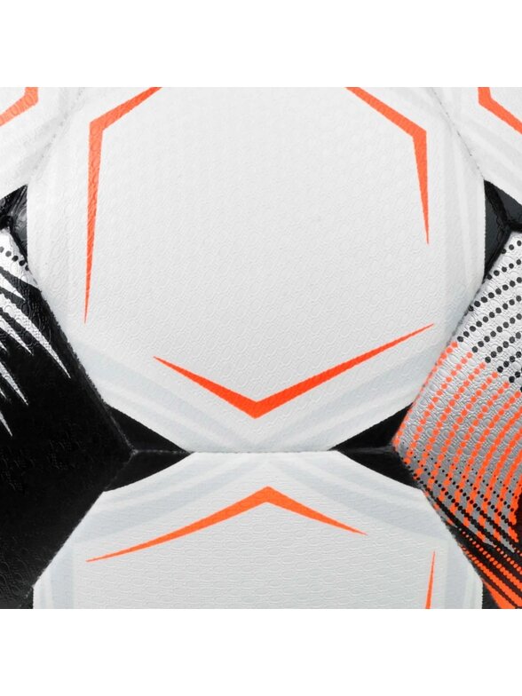 Select Club v26 FIFA Basic futbolas balta-juoda-oranžinė 1005643/120084 3 Select Club v26 FIFA Basic futbolas balta-juoda-oranžinė 1005643/120084 3