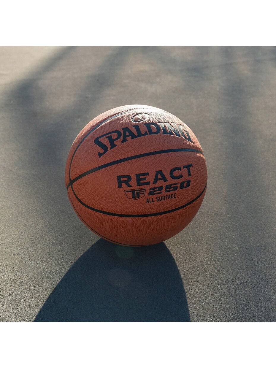Spalding React TF-250 krepšinis, 6 dydis, rudas 76802Z 5 Spalding React TF-250 krepšinis, 6 dydis, rudas 76802Z 5