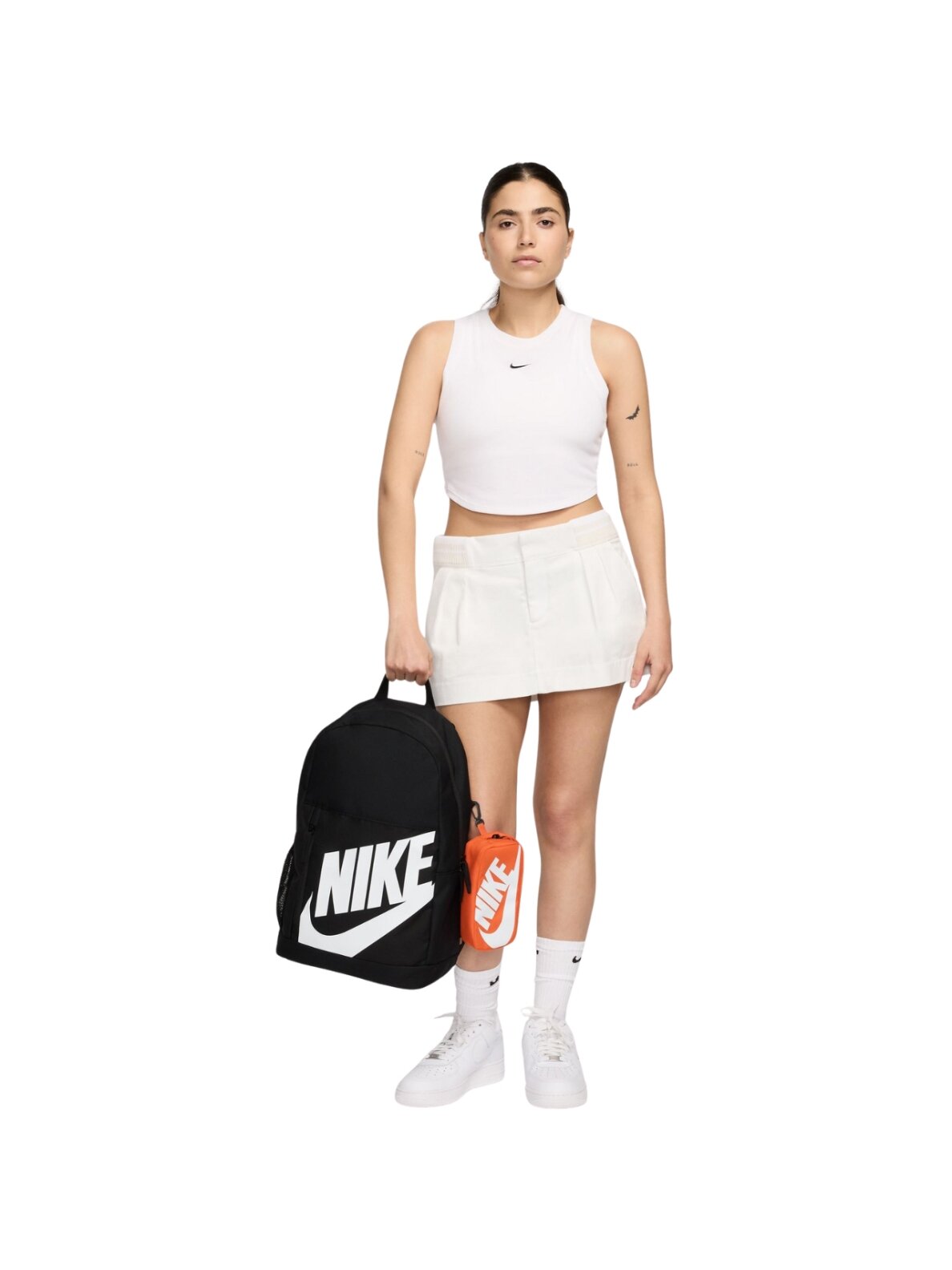 Nike kuprinė Elemental juoda + oranžinis pieštukų dėklas HJ4186 010 7 Nike kuprinė Elemental juoda + oranžinis pieštukų dėklas HJ4186 010 7