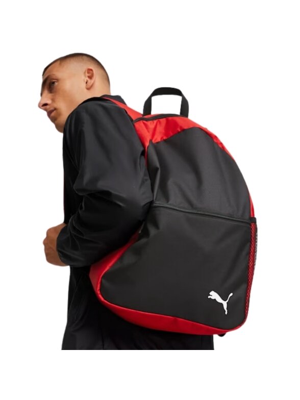 Puma Team Goal Core kuprinė juoda ir raudona 90238 03 2 Puma Team Goal Core kuprinė juoda ir raudona 90238 03 2