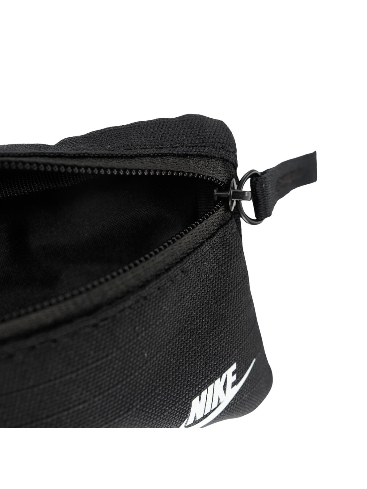 Nike Club Pouch Wallet piniginė juoda N1013421091 3 Nike Club Pouch Wallet piniginė juoda N1013421091 3