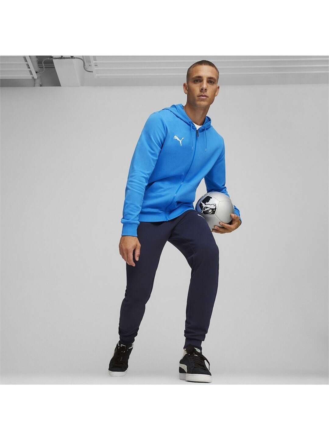 Puma Team Goal Casuals vyriškas džemperis su gobtuvu mėlynas 658595 02 3 Puma Team Goal Casuals vyriškas džemperis su gobtuvu mėlynas 658595 02 3