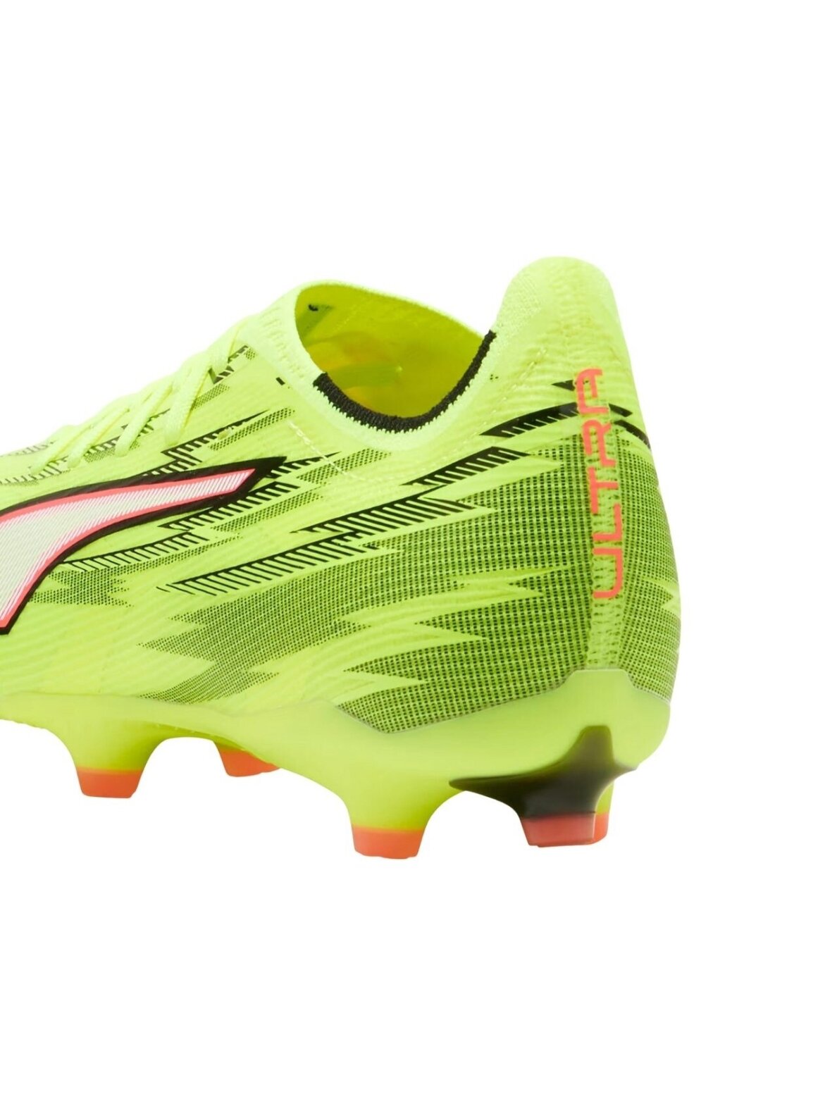 Puma Ultra 6 Match FG/AG futbolo bateliai vyrams 108687 01 2 Puma Ultra 6 Match FG/AG futbolo bateliai vyrams 108687 01 2
