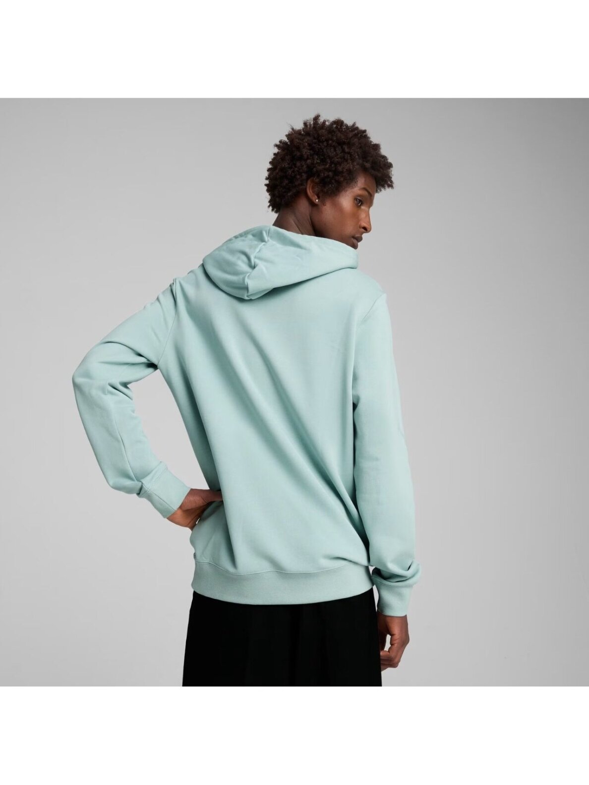 Puma vyriška džemperis Ess 2 Color Small No.1 Logo Hoodie TR žalia 684719 67 4 Puma vyriška džemperis Ess 2 Color Small No.1 Logo Hoodie TR žalia 684719 67 4