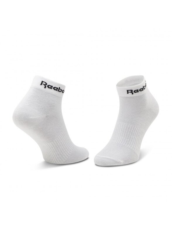 Reebok kojinės baltos 3 poros GH8167 Reebok kojinės baltos 3 poros GH8167