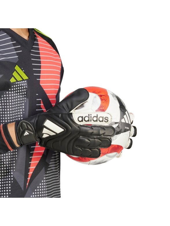 adidas Copa Club Goalkeeper vyrų vartininko pirštinės juodos JY0625 4 adidas Copa Club Goalkeeper vyrų vartininko pirštinės juodos JY0625 4