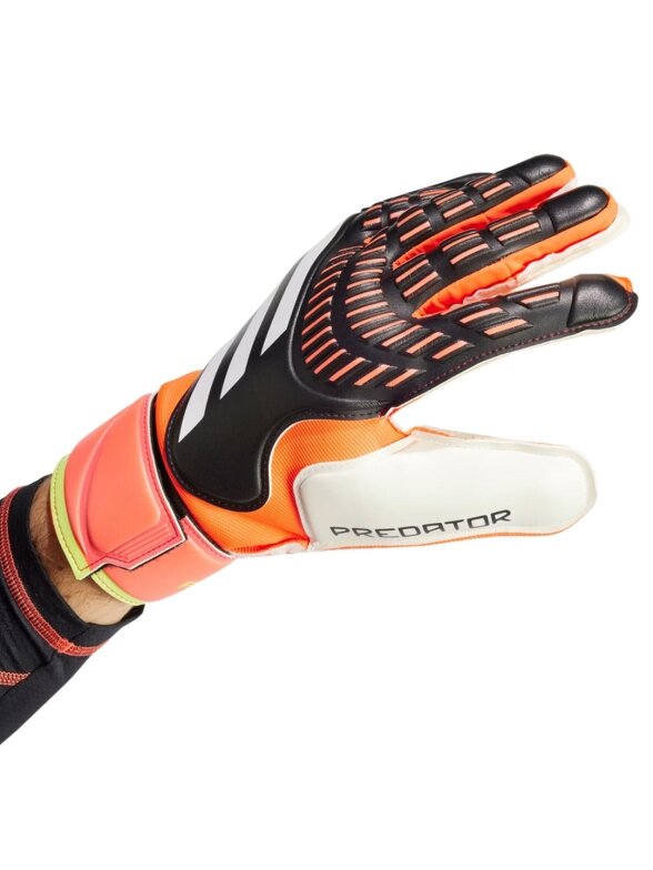 Adidas Predator MTC vartininko pirštinės, juodos ir oranžinės spalvos IN1599 1 Adidas Predator MTC vartininko pirštinės, juodos ir oranžinės spalvos IN1599 1