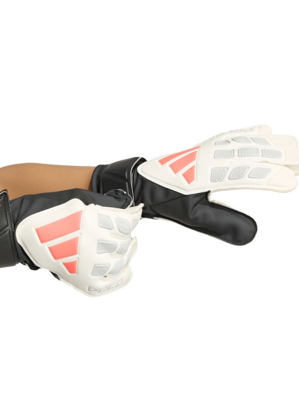 adidas Predator Training vaikiškos vartininko pirštinės, juodos ir baltos KE9707 4 adidas Predator Training vaikiškos vartininko pirštinės, juodos ir baltos KE9707 4