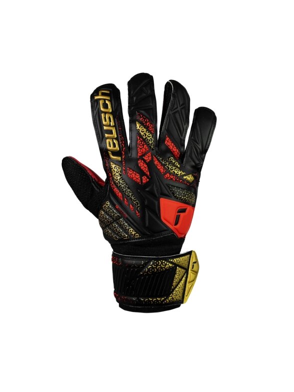 Reusch Attrakt Solid vartininko pirštinės raudonos ir juodos 5570515 7075 1 Reusch Attrakt Solid vartininko pirštinės raudonos ir juodos 5570515 7075 1