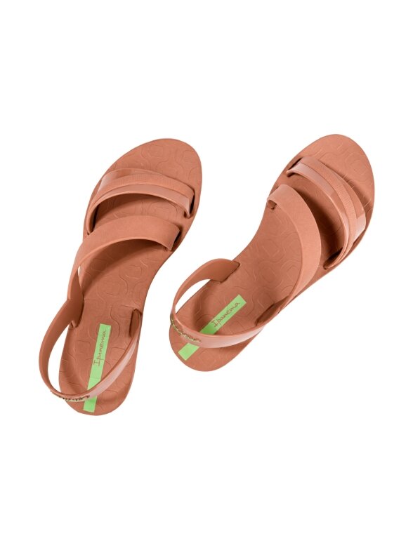 Ipanema Vibrant Sand moterims šlepetės raudonės 83767-BP935 3 Ipanema Vibrant Sand moterims šlepetės raudonės 83767-BP935 3