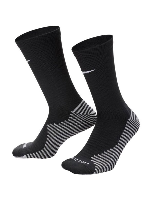Nike Dri-Fit Strike kojinės juodos FZ8485 010 Nike Dri-Fit Strike kojinės juodos FZ8485 010