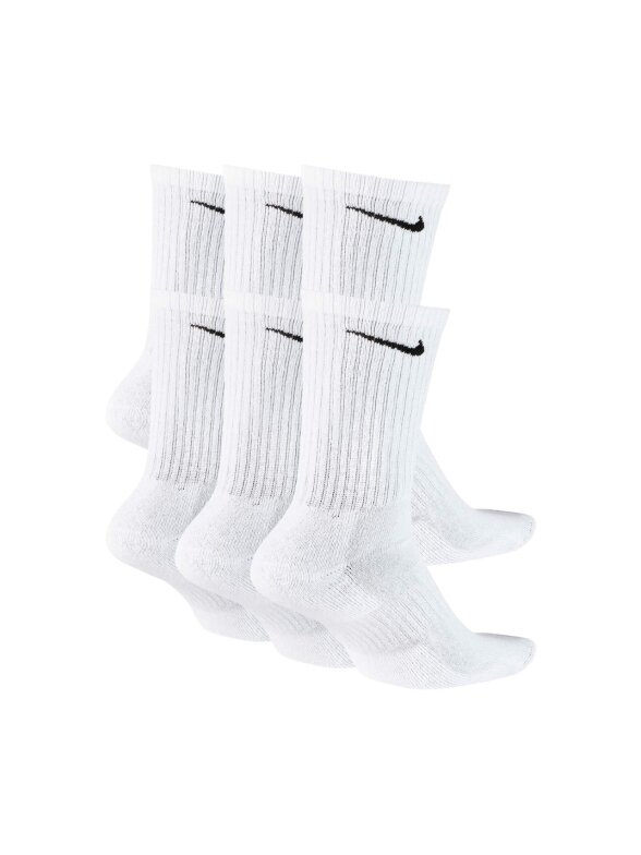 Nike Everyday Cush Crew kojinės 6 poros baltos SX7666 100 1