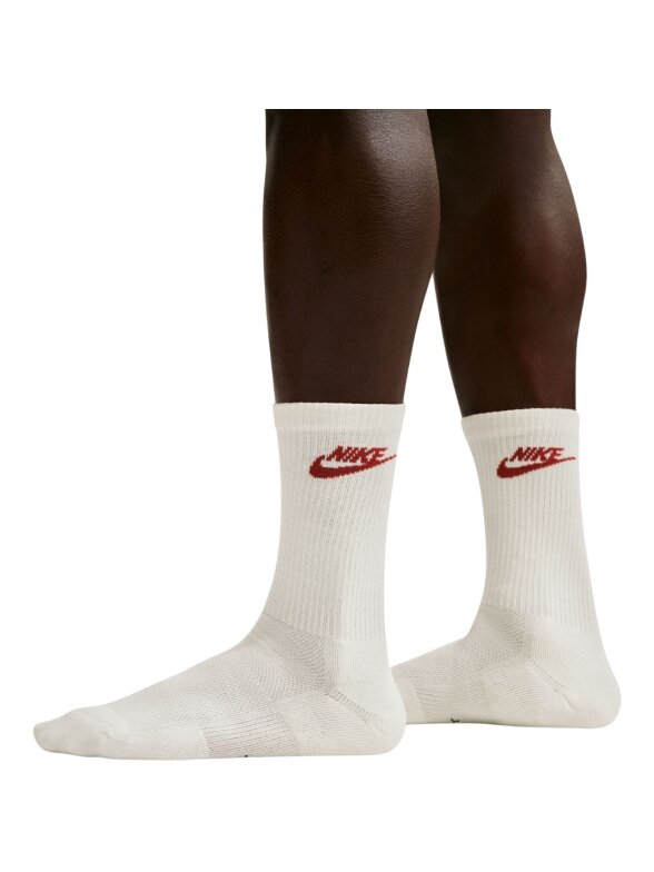Nike Everyday Elevated kojinės baltos, 3 poros IH8522 906 2