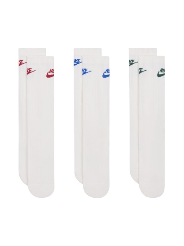 Nike Everyday Elevated kojinės baltos, 3 poros IH8522 906 Nike Everyday Elevated kojinės baltos, 3 poros IH8522 906