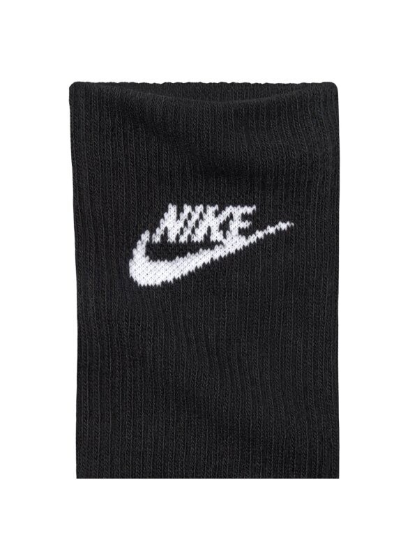 Nike Everyday Elevated kojinės juodos 3 poros IH8522 902 2 Nike Everyday Elevated kojinės juodos 3 poros IH8522 902 2