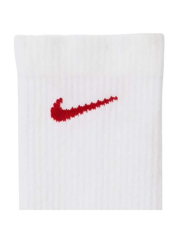 Nike kojinės Everyday Elevated baltos, 6 poros HQ8021 906 2 Nike kojinės Everyday Elevated baltos, 6 poros HQ8021 906 2