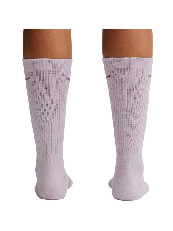 Nike Everyday Elevated kojinės 6 poros rožinės, mėlynos, žalios, smėlio spalvos HQ8021 916 3 Nike Everyday Elevated kojinės 6 poros rožinės, mėlynos, žalios, smėlio spalvos HQ8021 916 3