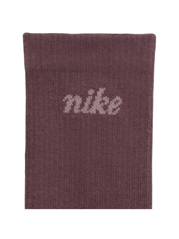 Nike kojinės Everyday Elevated Crew rožinės, rudos 3 poros IH8528 903 3 Nike kojinės Everyday Elevated Crew rožinės, rudos 3 poros IH8528 903 3