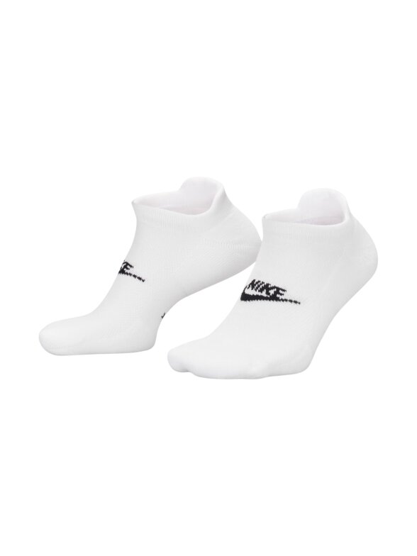 Nike kojinės Everyday Elevated trumpos 3 poros baltos IH8524 901 1 Nike kojinės Everyday Elevated trumpos 3 poros baltos IH8524 901 1