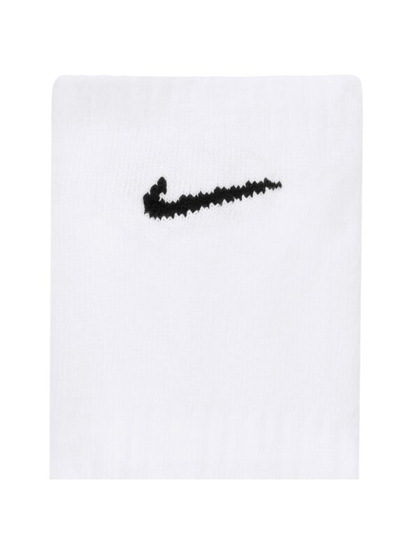 Nike Everyday Lightweight 6P SX7679 100 kojinės 3 Nike Everyday Lightweight 6P SX7679 100 kojinės 3