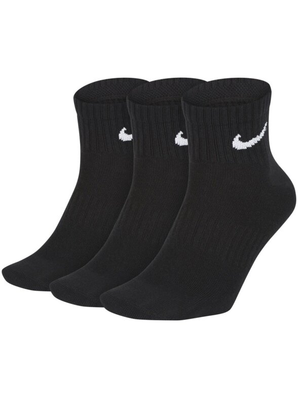 Nike Everyday Lightweight Ankle 3PR kojinės juodos SX7677 010 Nike Everyday Lightweight Ankle 3PR kojinės juodos SX7677 010
