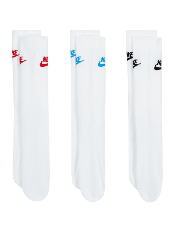 Nike NK Nsw Everyday Essential CR kojinės baltos DX5025 911 1 Nike NK Nsw Everyday Essential CR kojinės baltos DX5025 911 1