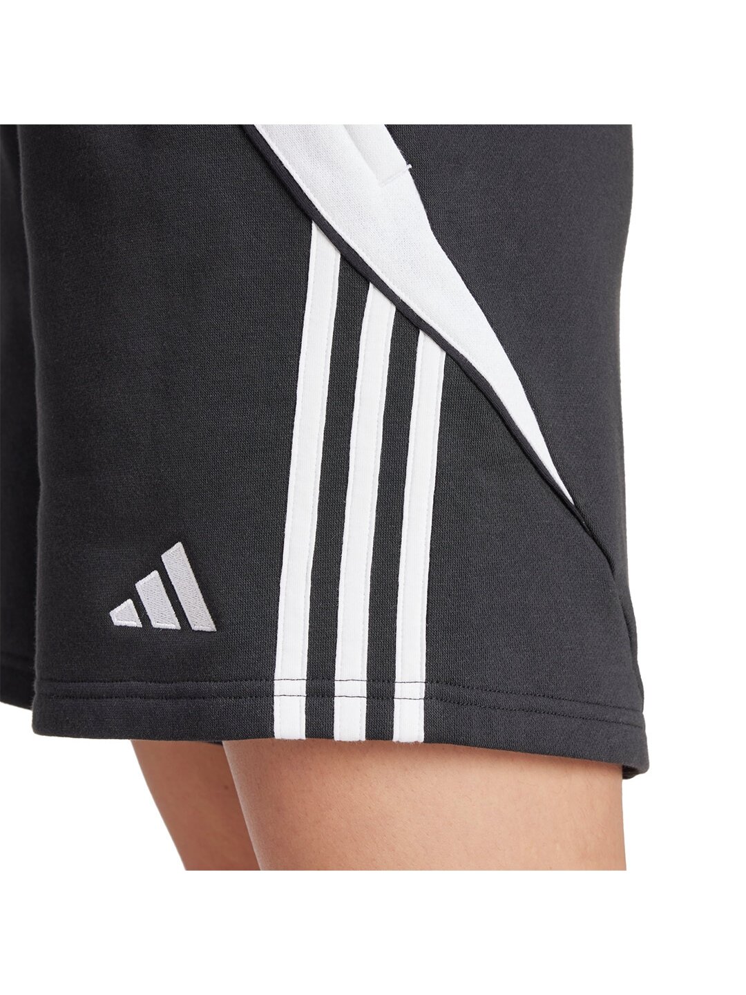 Adidas Tiro 24 Sweat moteriški šortai juodi IP1950 4 Adidas Tiro 24 Sweat moteriški šortai juodi IP1950 4