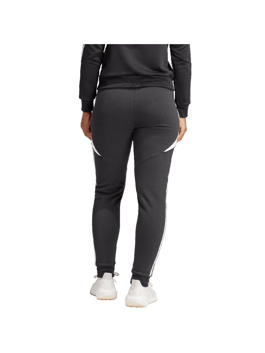 Adidas Tiro 24 Sweat moteriškos kelnės juodos IJ7657 1 Adidas Tiro 24 Sweat moteriškos kelnės juodos IJ7657 1