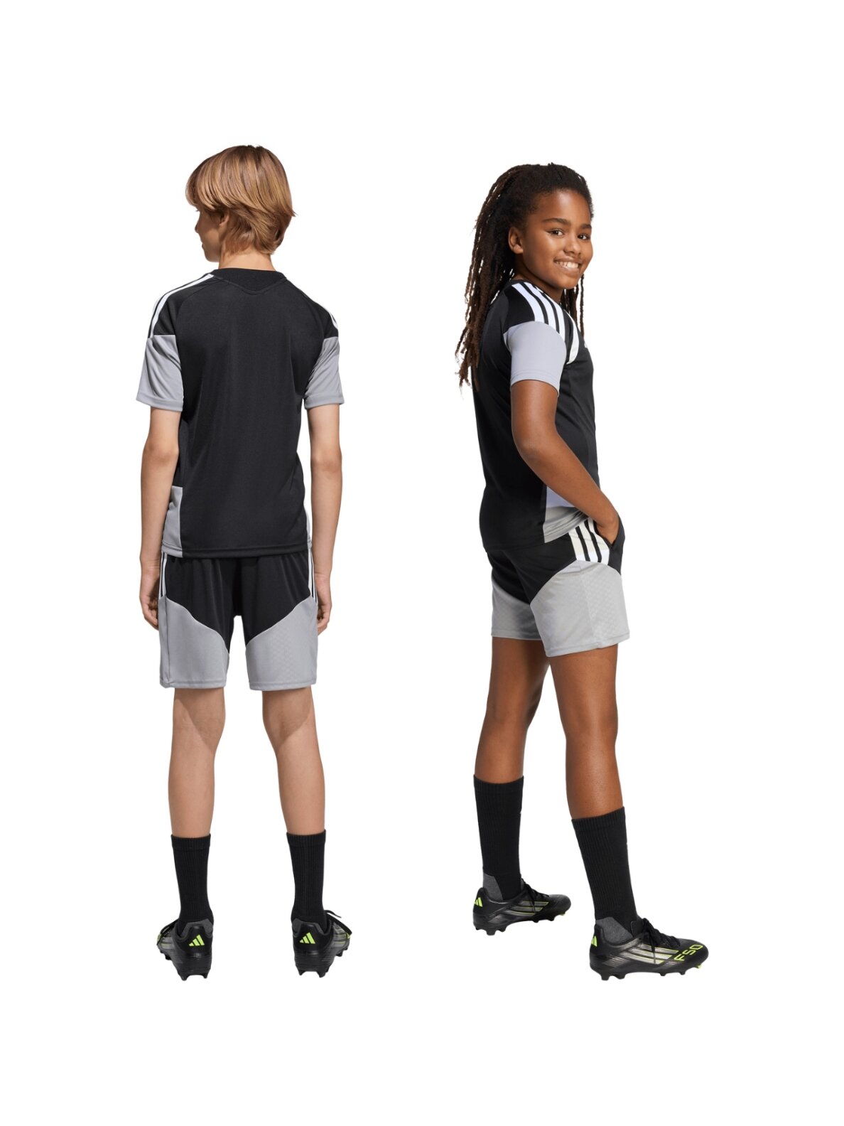Adidas Tiro 26 Competition Training šortai vaikams juodai pilki KA7655 7